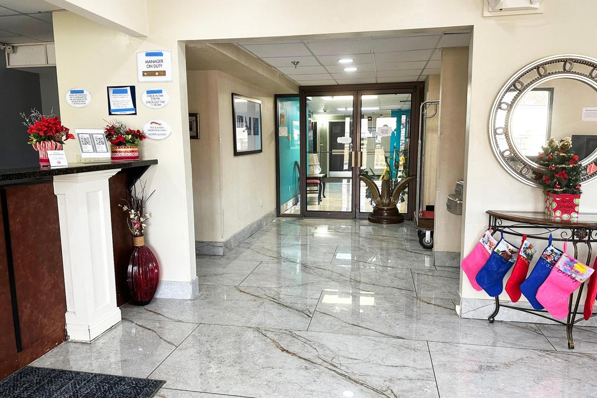 Oyo Hotel Rome West Ga Luaran gambar