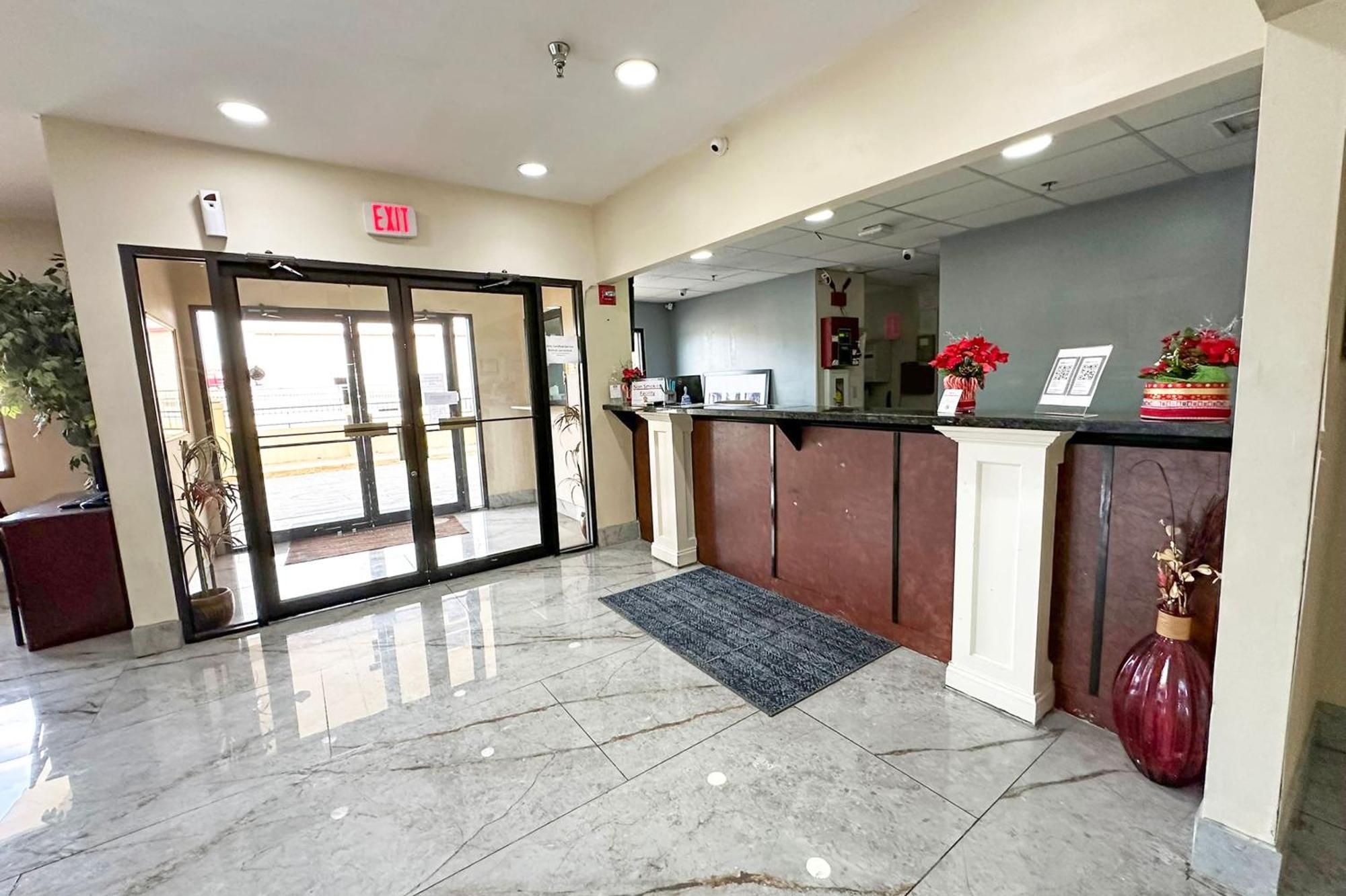 Oyo Hotel Rome West Ga Luaran gambar