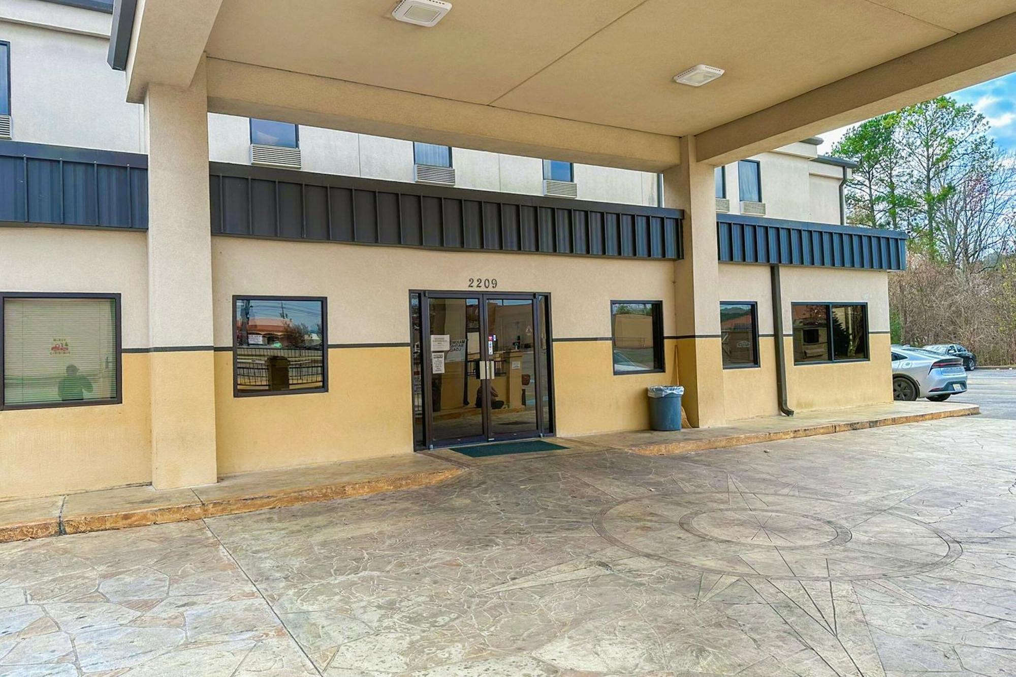 Oyo Hotel Rome West Ga Luaran gambar