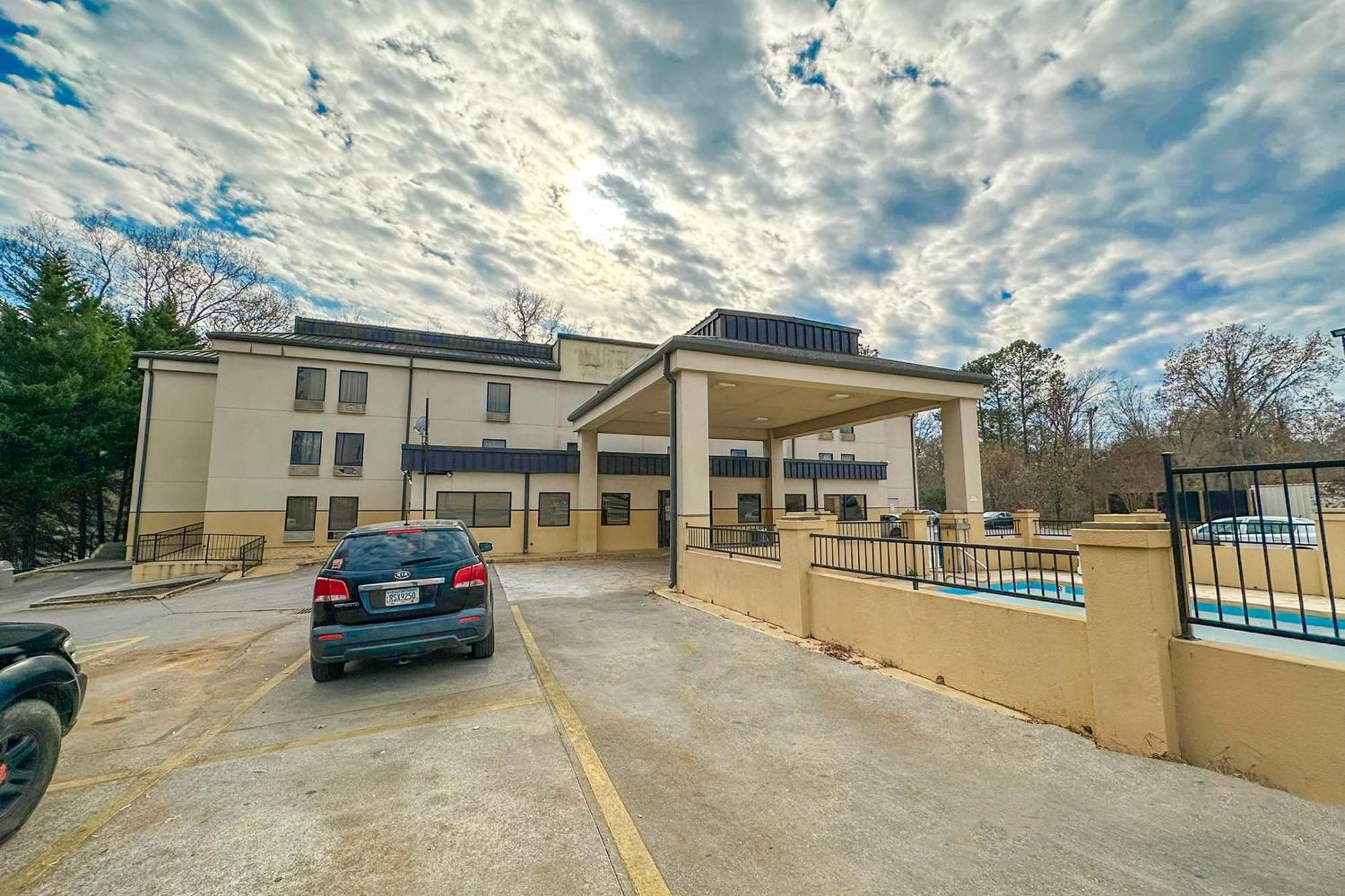 Oyo Hotel Rome West Ga Luaran gambar